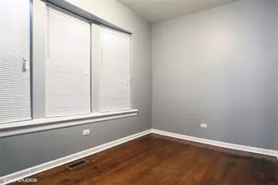 8025 S Ada Street, Chicago, IL 60620 - Photo 5