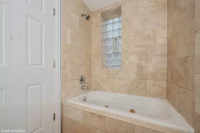 [Address not provided], Chicago, IL 60615 - Photo 9