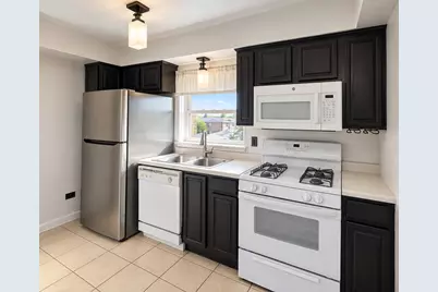 6451 S Narragansett Avenue #3D, Chicago, IL 60638 - Photo 9