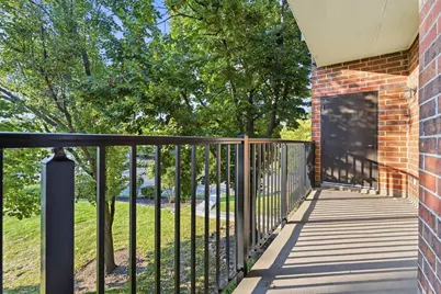815 Leicester Road #217, Elk Grove Village, IL 60007 - Photo 13