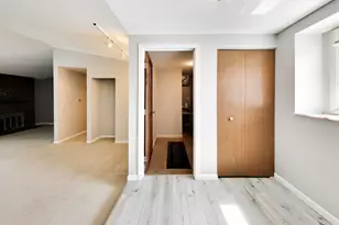 172 Grove Ave, Des Plaines, IL 60016 - Photo 3