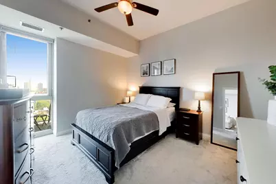 230 W Division Street #1107, Chicago, IL 60610 - Photo 9