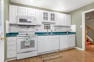 661 Winston Dr, Melrose Park, IL 60160 - Photo 9