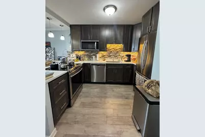 1560 N Sandburg Terrace #3407, Chicago, IL 60610 - Photo 3