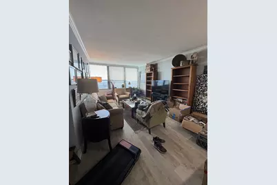 1560 N Sandburg Terrace #3407, Chicago, IL 60610 - Photo 5