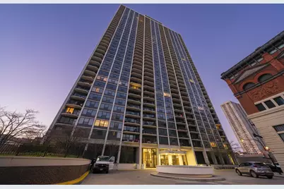 1560 N Sandburg Terrace #3407, Chicago, IL 60610 - Photo 25