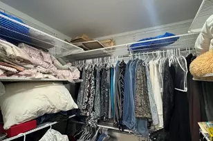 1560 N Sandburg Terrace, Chicago, IL 60610 - Photo 13