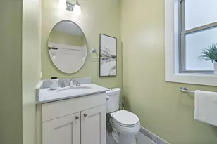 2150 W Ainslie St, Chicago, IL 60625 - Photo 15