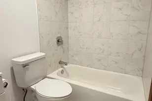 311 Dawn Ct, Bloomingdale, IL 60108 - Photo 9