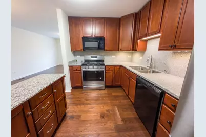 1429 N Green Meadows Boulevard, Streamwood, IL 60107 - Photo 3