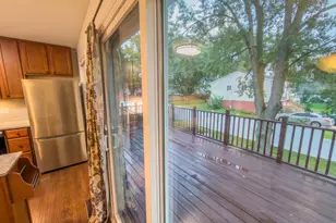 1429 N Green Meadows Blvd, Streamwood, IL 60107 - Photo 9