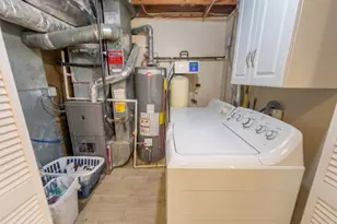 1429 N Green Meadows Blvd, Streamwood, IL 60107 - Photo 21