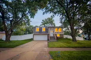 1429 N Green Meadows Blvd, Streamwood, IL 60107 - Photo 31