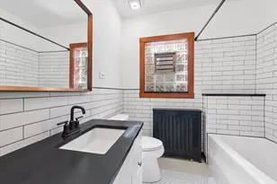 5723 N Artesian Ave, Chicago, IL 60659 - Photo 15