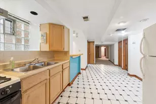 5723 N Artesian Ave, Chicago, IL 60659 - Photo 39