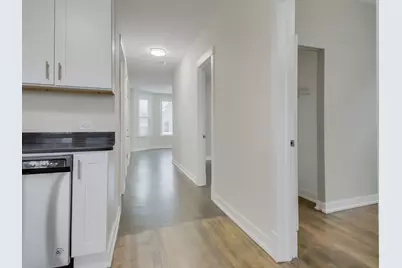 2842 N Avers Avenue #2, Chicago, IL 60618 - Photo 5