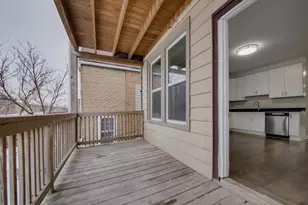 2842 N Avers Ave, Chicago, IL 60618 - Photo 17
