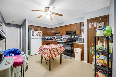 214 Madison Street #2B, Joliet, IL 60435 - Photo 7