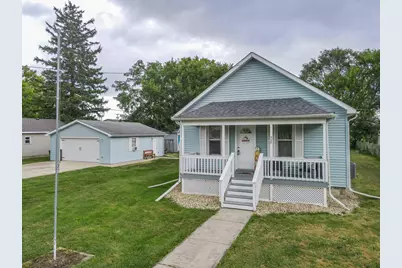 202 N Cedar Street, Gardner, IL 60424 - Photo 1
