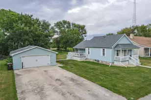 202 N Cedar St, Gardner, IL 60424 - Photo 35