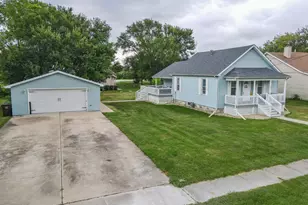 202 N Cedar St, Gardner, IL 60424 - Photo 25