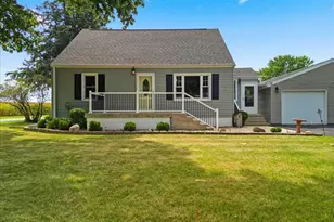 1510 Sycamore Dr, Rock Falls, IL 61071 - Photo 3