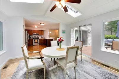 580 Sycamore Circle, Wauconda, IL 60084 - Photo 9