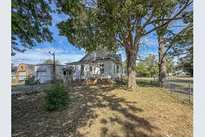 2105 Dewitt Avenue, Mattoon, IL 61938 - Photo 23