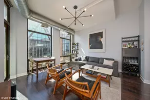 740 W Fulton St, Chicago, IL 60661 - Photo 3