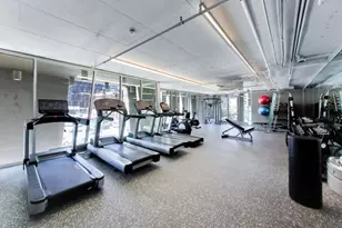 740 W Fulton St, Chicago, IL 60661 - Photo 17