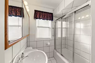 14918 Hamlin Ave, Midlothian, IL 60445 - Photo 11