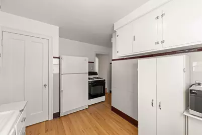 14918 Hamlin Avenue, Midlothian, IL 60445 - Photo 9