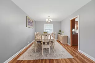 8030 Carlisle Dr, Hanover Park, IL 60133 - Photo 17