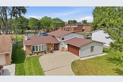 8030 Carlisle Drive, Hanover Park, IL 60133 - Photo 35