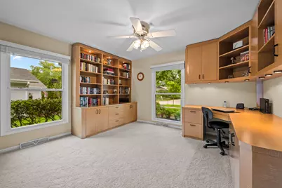 [Address not provided], Northbrook, IL 60062 - Photo 13
