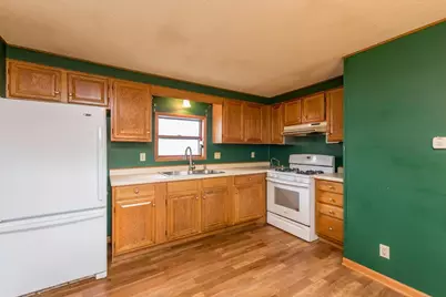 785 Hillcrest Avenue, Park City, IL 60085 - Photo 9