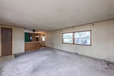 785 Hillcrest Avenue, Park City, IL 60085 - Photo 7