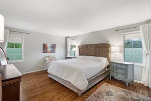 32 Chatham Ln, Oak Brook, IL 60523 - Photo 13