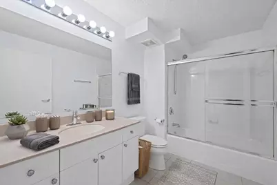 800 Elgin Road #609, Evanston, IL 60201 - Photo 9