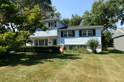 6308 Saratoga Avenue, Downers Grove, IL 60516 - Photo 1