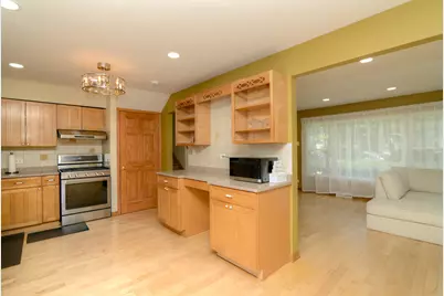 6308 Saratoga Avenue, Downers Grove, IL 60516 - Photo 17