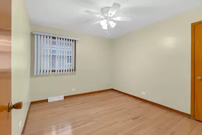 1528 N 21 Avenue, Melrose Park, IL 60160 - Photo 21