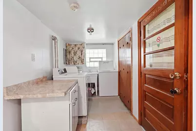 5118 W Byron Street, Chicago, IL 60641 - Photo 39