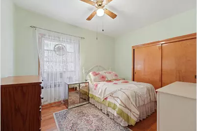 5118 W Byron Street, Chicago, IL 60641 - Photo 17