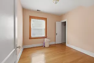 5118 W Byron St, Chicago, IL 60641 - Photo 33