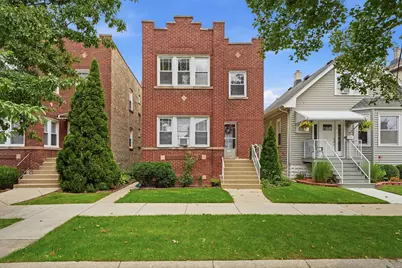 5118 W Byron Street, Chicago, IL 60641 - Photo 1