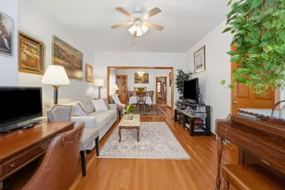 5118 W Byron Street, Chicago, IL 60641 - Photo 5