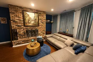 925 W Addison St, Chicago, IL 60613 - Photo 7