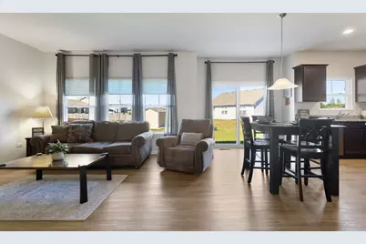 451 Mary Ann Circle, Sycamore, IL 60178 - Photo 11
