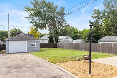 331 W Brookfield Street, Lombard, IL 60148 - Photo 19